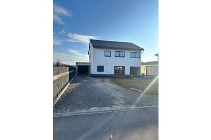 Haus zum Kaufen in Naunhof 659.000,00 € 180 m²