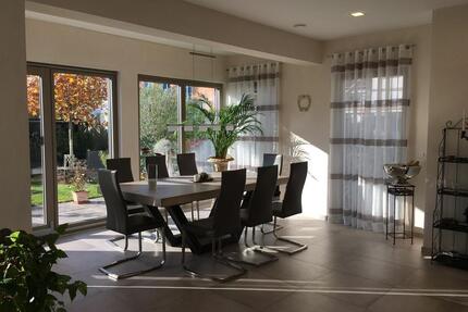 Villa close to the center of Frankfurt in a modern and luxury ambience - Bad Vilbel