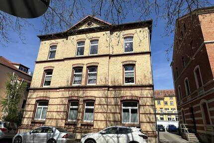 Lichtdurchfluteter Altbautraum - 3-Raum-ETW mit Balkon und Stellplatz - Eisenach