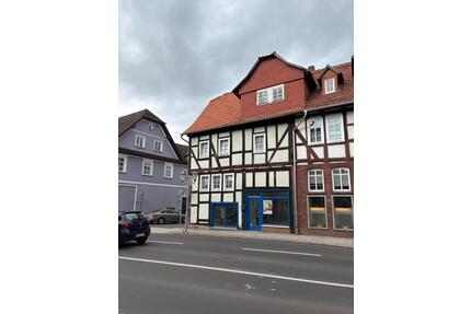 Sanierungsobjekt mit 2 Wohneinheiten & Laden – Top Lage - Schwalmstadt