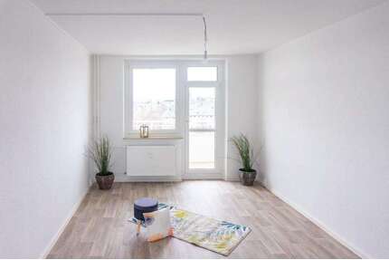 Wohnung zum Mieten in Chemnitz 442,00 € 70.23 m²