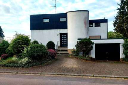 Haus zum Kaufen in Überherrn 455.000,00 € 190 m²