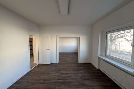 Wohnung zum Mieten in Frankfurt am Main 1.700,00 € 74 m²