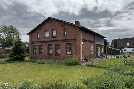 Haus zum Kaufen in Averlak 279.000,00 € 142.26 m²