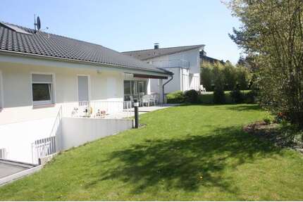 Wohnung zum Mieten in Bonn 2.100,00 € 200 m²