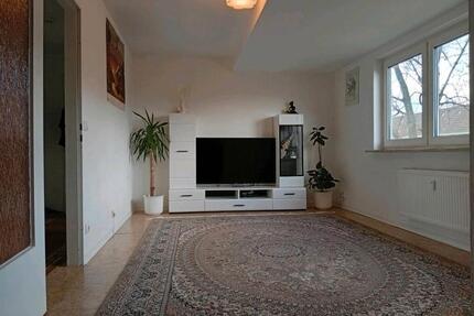 Untermiete möbliert 1 Jahr - 760,00&nbsp;EUR Kaltmiete, ca.&nbsp; 40,48&nbsp;m&sup2; in Hamburg (PLZ: 22119) Billstedt