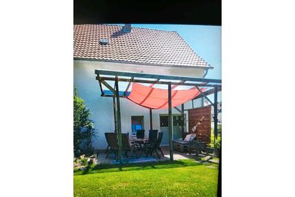 Einfamilienhaus - 205.000,00&nbsp;EUR Kaufpreis, ca.&nbsp; 150,00&nbsp;m&sup2; in Friedland (PLZ: 37133)