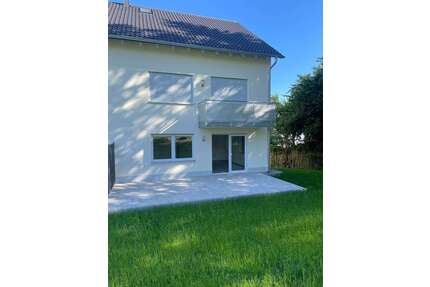 Wohnung zum Mieten in Emersacker 860,00 € 83 m²