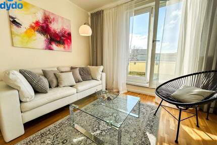 !! Renovierte 2-Zimmerwohnung erwartet Sie in grüner Lage !! + EBK + Smart TV - Berlin Spandau