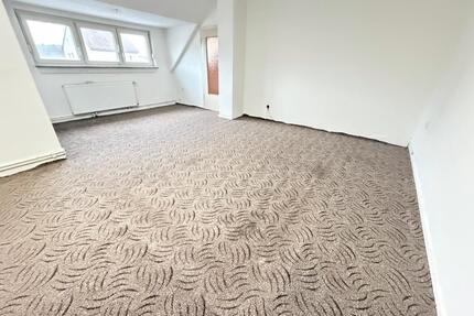 NEU Renovierte 3-Zimmer-Wohnung im 1. Obergeschoss-Zentral - Herford Diebrock