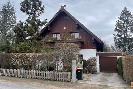 Haus zum Kaufen in SchönwaldeGlien 799.000,00 € 247.9 m² - Schönwalde/Glien