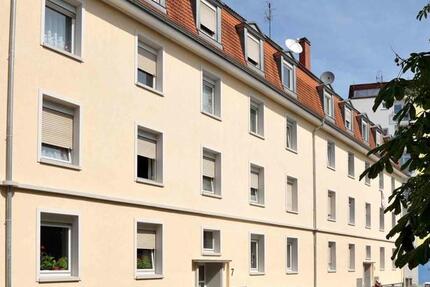 Helle und freundliche 2-Zimmer-Wohnung im 3. OG in Bahnhofsnähe - Rastatt