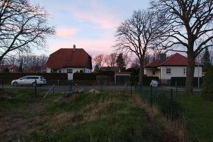 Grundstück zu verkaufen in Falkensee 625.000,00 € 834 m²