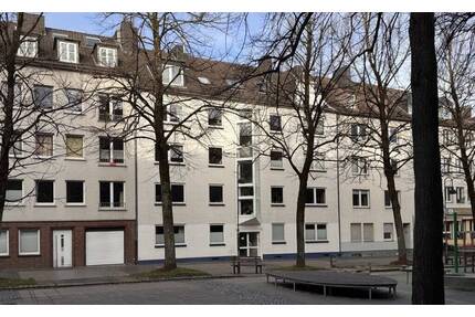 Bezugsfreie 2-Zimmer-Wohnung mit großer Terrasse in ruhiger und sehr zentraler Lage - Aachen