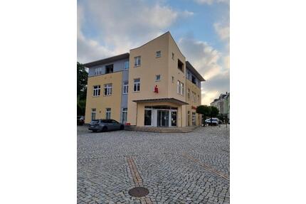 2 Raum-Wohnung mit Loggia und Stellplatz in Kirchberg zu vermieten