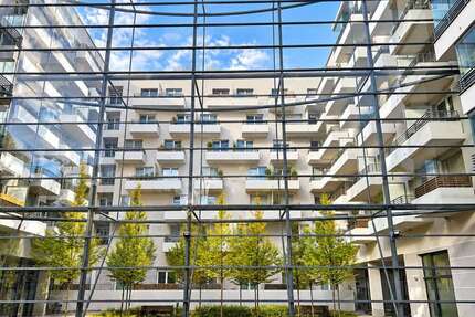 Wohnung zum Kaufen in München 250.000,00 € 22.72 m²