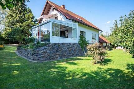 Haus zum Kaufen in Augustusburg 420.000,00 € 263 m²