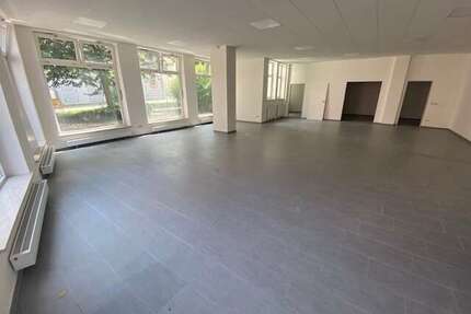 Einzelhandel in Kempten (Allgäu) 2.380,00 € 106 m²