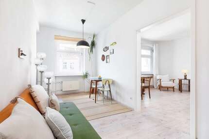 Wohnung zum Kaufen in Berlin 349.000,00 € 54.45 m²