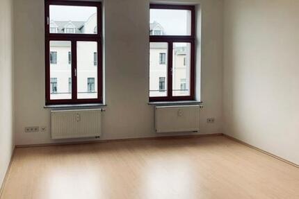 1 Monat kaltmietfrei: Geräumige 2-Zimmer-Wohnung in beliebter Wohnlage - Halle (Saale)