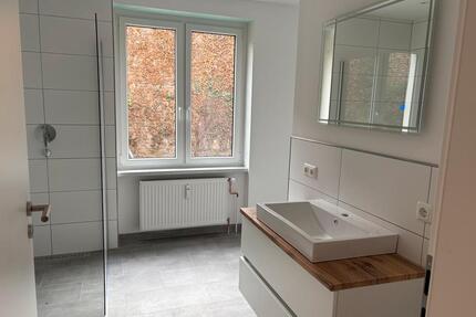 Erstbezug - Grundsanierte Terrassenwohnung - Düren