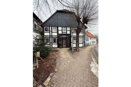 Haus zum Kaufen in Bad Münder 355.000,00 € 250 m²