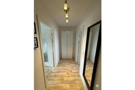 Attraktive 2-Raum-Wohnung mit Balkon in Grimma-West zu vermieten!