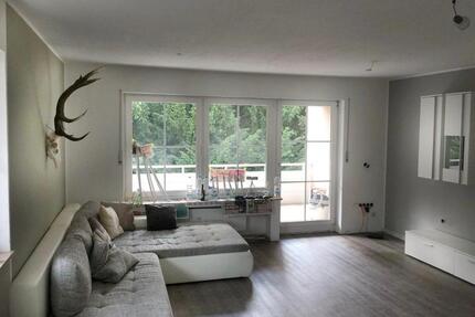 zentrumsnahe modernisierte 3-Zimmer-Wohnung mit Südbalkon &Garage - Lüdenscheid Staberg