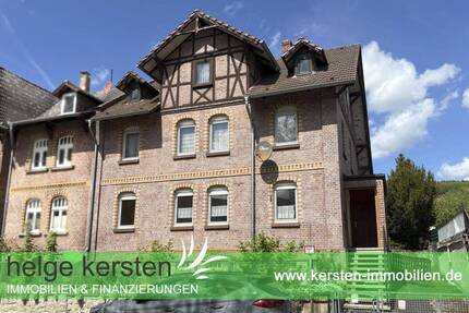 Zweifamilienhaus in Altmorschen in handwerklich begabte Hände abzugeben!