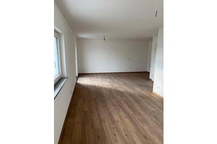 Schöne 3 Zimmerwohnung mit gehobene Innenausstattung - Weiden in der Oberpfalz