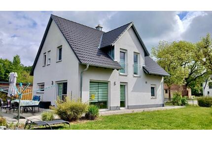 Schönes Einfamilienhaus mit Carport - Thalmässing