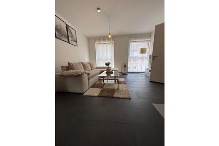 Ruhige und toll geschnittene 2-Zimmer-Wohnung Nähe Bunter Garten - Mönchengladbach Nord