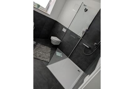 Moderne 3-Zimmer-Neubauwohnung in Idar-Oberstein mit Garage & EBK