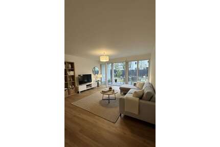Wohnung zum Mieten in Frankfurt am Main 1.950,00 € 100 m²