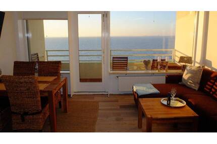 Ostee-Ferienwohnung in erster Reihe mit frontalem Meerblick - Sierksdorf