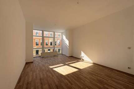 Wohnung zum Mieten in Leipzig 1.280,00 € 127.78 m²
