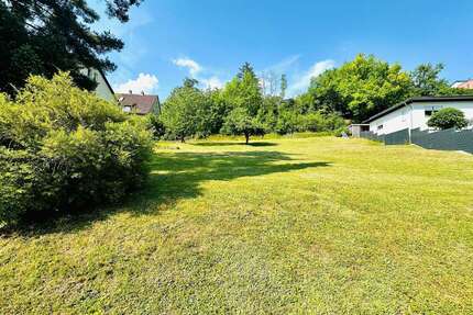 Grundstück zu verkaufen in Coburg 120.000,00 € 893 m²