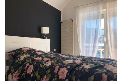 2,5-Zimmer-Galeriewohnung mit Balkon, 2 Duplex-SP, Nbg. St.Jobst - Nürnberg Erlenstegen