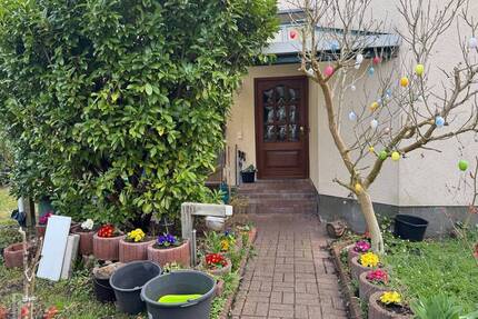 Provisionsfrei für den Käufer - 4-Zimmer-Wohnung mit Potenzial in ruhiger Lage von Hermsdorf - Berlin