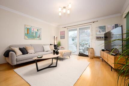 Designer-Wohnung mit Garten-Oase in Mönkeberg