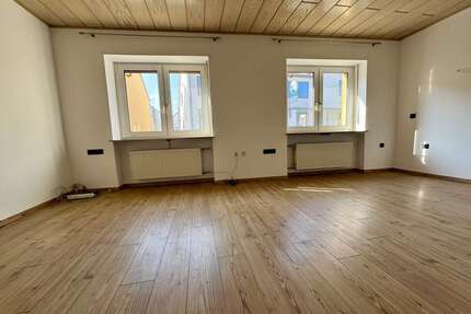 Haus zum Kaufen in Eisenberg 269.000,00 € 93.8 m²