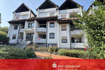 Wohnung zum Kaufen in Waldachtal 190.000,00 € 76.53 m²