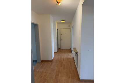 Wohnung zum Mieten in Treuchtlingen 650,00 € 80.72 m²