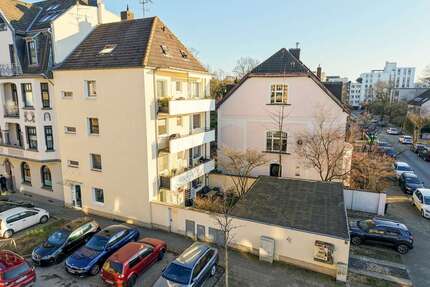 Haus zum Kaufen in Düsseldorf 889.000,00 € 235.55 m²