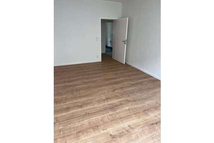 Wohnung zum Mieten in Chemnitz 387,00 € 66.65 m²