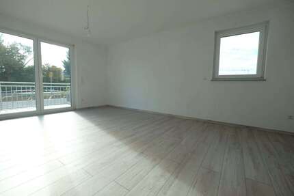 Haus zum Mieten in Armsheim 2.430,00 € 200 m²