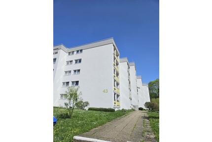 3,5 Zimmerwohnung mit Balkon, Warmmiete: 1.580 € - Esslingen am Neckar Oberesslingen