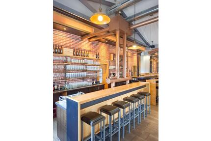 Erolzheim Event & Gastronomy Hub – Flexible Location mit Biergarten, Bühne & 247-Potenzial