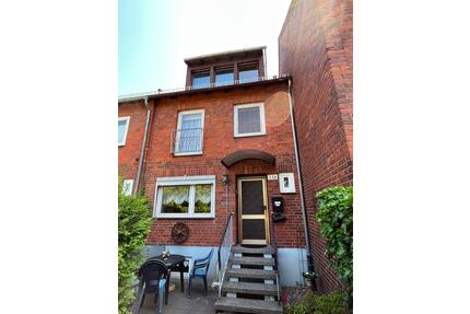 6-Zimmer-Reihenhaus | Perfekt für WG oder Familie | Faktor 9,7 - Bremen Hemelingen