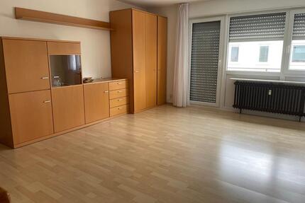 1 Zi-Wohnung teilmöbiliert - 380,00&nbsp;EUR Kaltmiete, ca.&nbsp; 34,00&nbsp;m&sup2; in Renningen (PLZ: 71272)